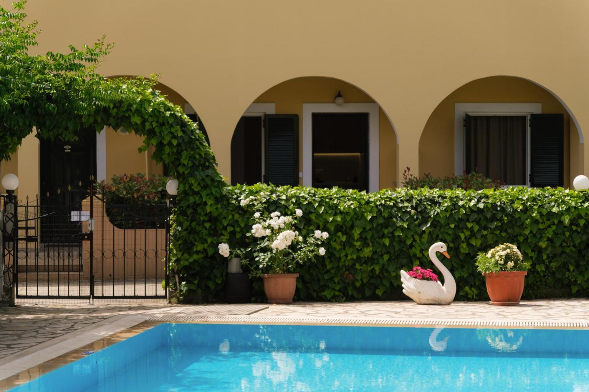 Aparthotel Kalypso Gouvia Exterior foto
